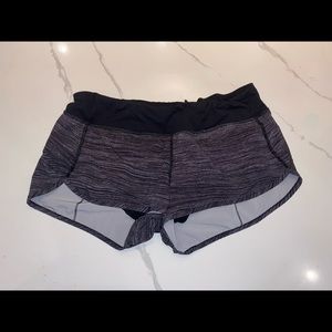 Lululemon Speed Up Low-Rise Short 2.5”